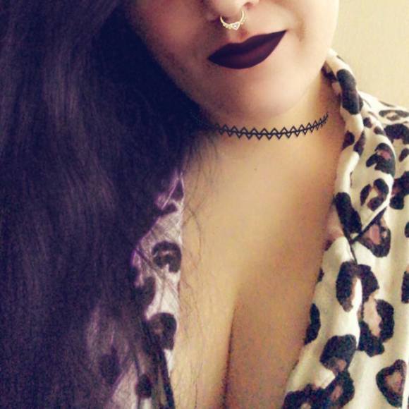 Profile Picture of Lupe Luna (@lupeluna744) on Poshmark