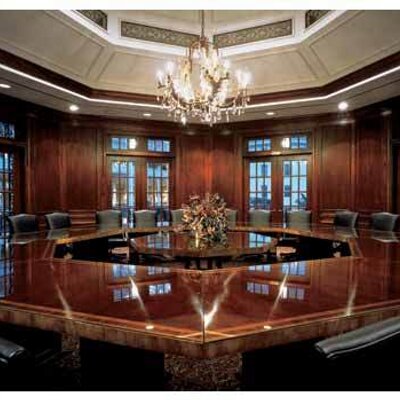 Profile Picture of Daniel Stoneman (@luxuryjobfinder) on Twitter