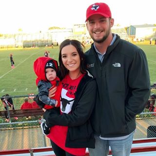 Profile Picture of Lexi Whaley (@leximariee2015) on Facebook