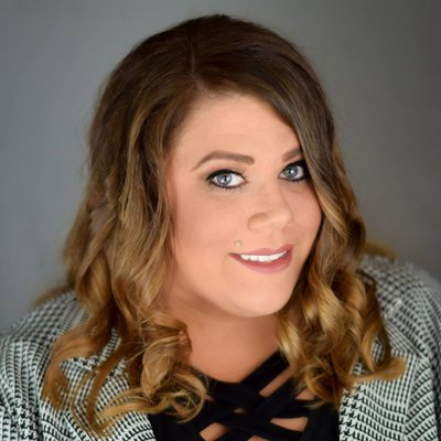 Profile Picture of Amanda Allgood (@aallgoodrealtor) on Twitter