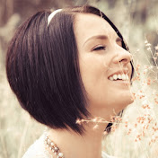 Profile Picture of Nikki Engel (@MsDollBones) on Youtube