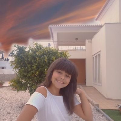 Profile Picture of Diana Guerreiro (@Diana62990611) on Twitter
