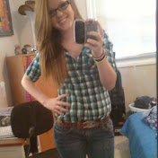 Profile Picture of Michelle Kemper (@SipWhiskey) on Youtube
