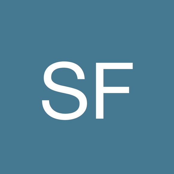 Profile Picture of Shelly Frank (@shellyfrank838) on Poshmark