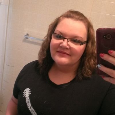 Profile Picture of Heather Diane (@_Heather_Diane_) on Twitter