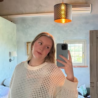 Profile Picture of Julia Coburn (@juliacoburn_) on Instagram