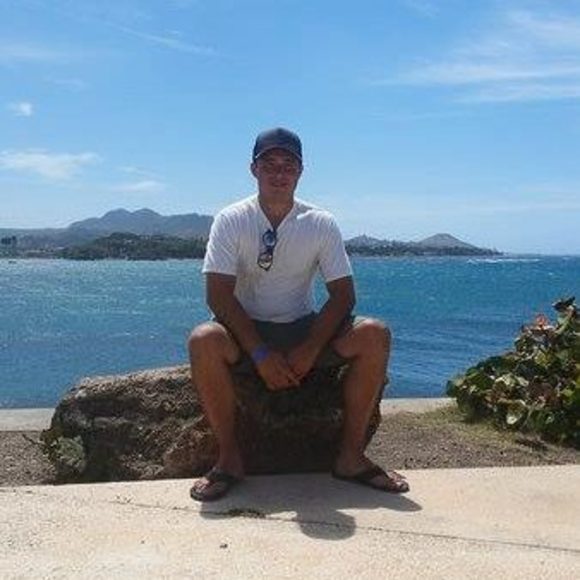 Profile Picture of Jason Béland (@jason_beland) on Poshmark