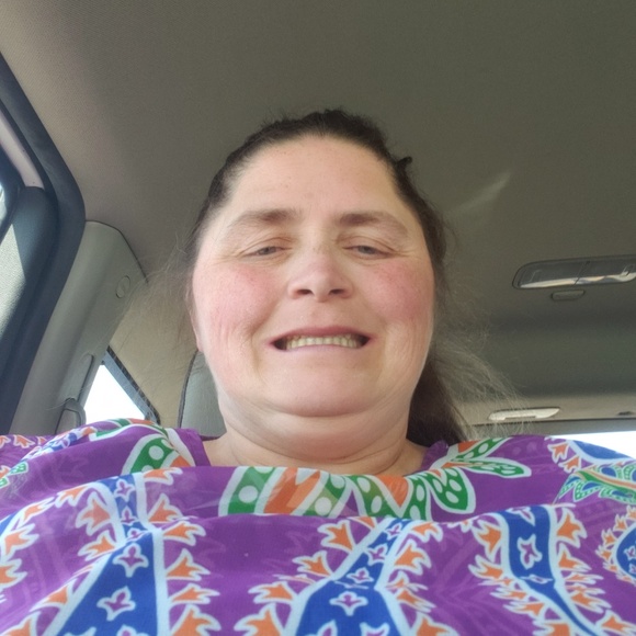Profile Picture of Jodeana Wyble (@jodeana72) on Poshmark