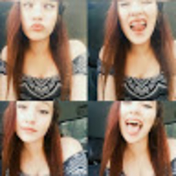 Profile Picture of Maria Hanzely (@mhanzely143) on Poshmark