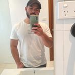 Profile Picture of Derek Luong (@derek.luong.56) on Facebook