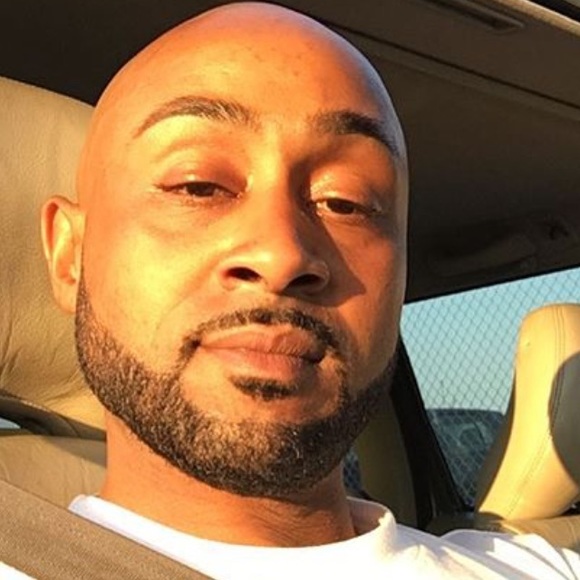 Profile Picture of Daniel Dumas (@ddumas0707) on Poshmark