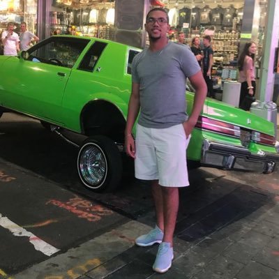 Profile Picture of Alejandro Caro' (@AlbertoCaroT) on Twitter