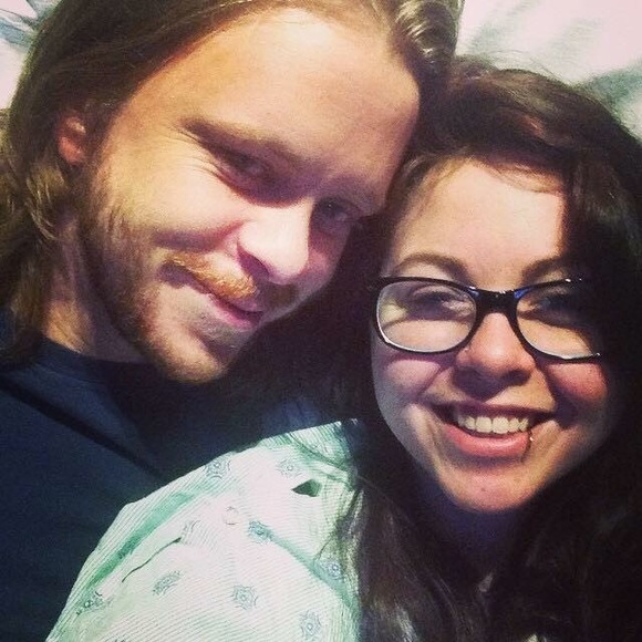 Profile Picture of Alisa Eaker (@alisaeaker) on Poshmark