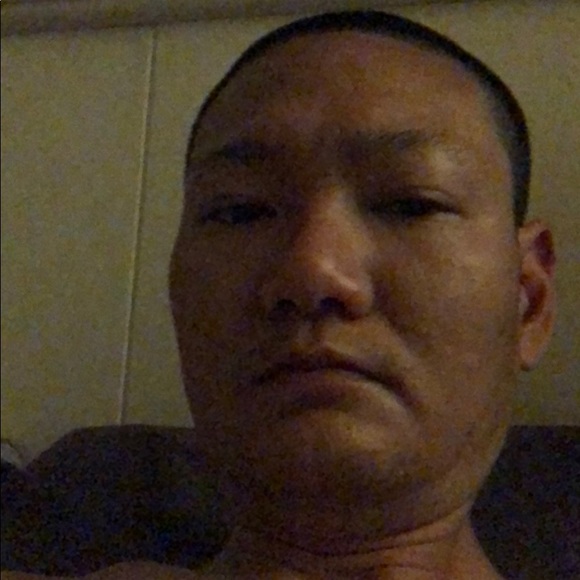 Profile Picture of Byron Higuchi (@guccicr3w) on Poshmark