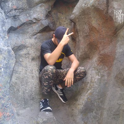 Profile Picture of Robert Wainwright (@RobertIsAFish) on Twitter