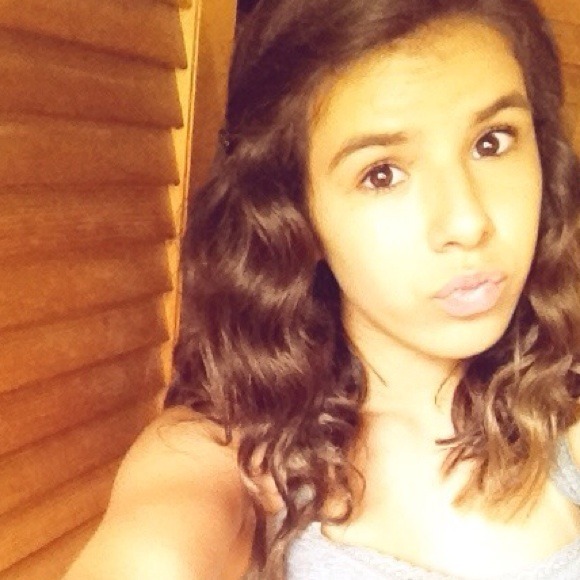 Profile Picture of Olivia Turek (@starbuckscat) on Poshmark