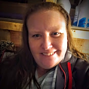 Profile Picture of Lisa Hilton (@LisaHilton-i3i) on Youtube