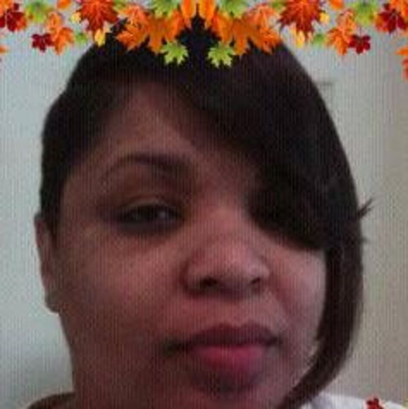 Profile Picture of Georgette Caulk (@georgette53) on Poshmark