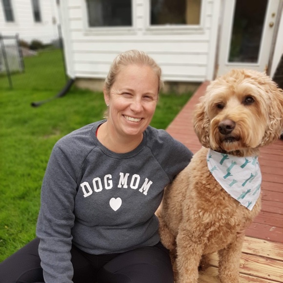 Profile Picture of Cassandra Ferguson (@fergucas) on Poshmark