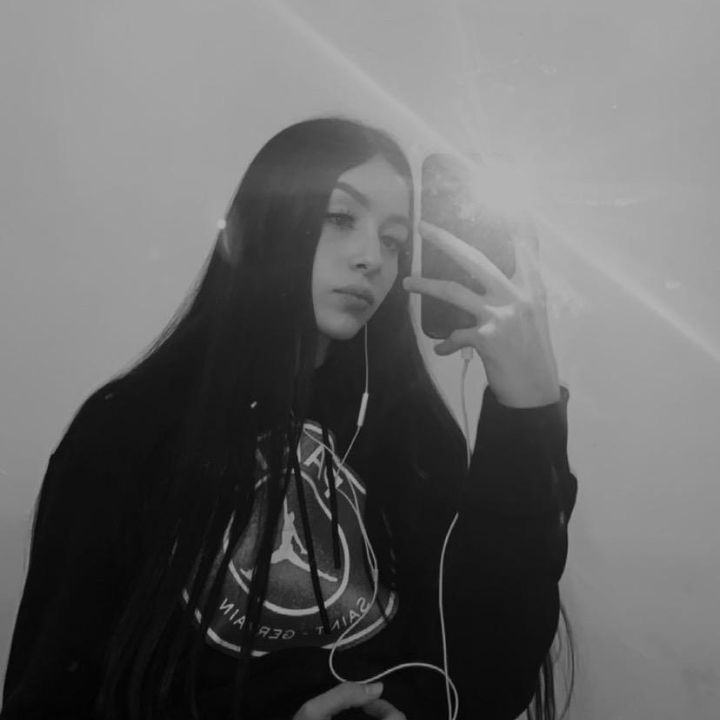 Profile Picture of Jimena Silva (@jimenasilva2) on Tiktok