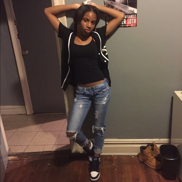 Profile Picture of Jada Birchett (@jadab810) on Poshmark