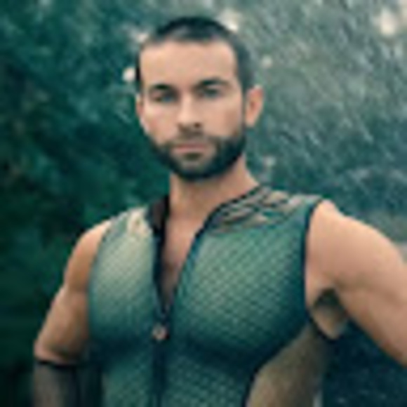 Profile Picture of Charlotte Crameri (@ccrameri) on Poshmark