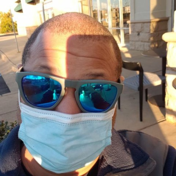 Profile Picture of Tellis Mcmillian (@tellismcmillian) on Poshmark