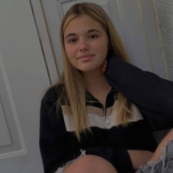 Profile Picture of Bianka Jean morin (@bianka_j) on Poshmark