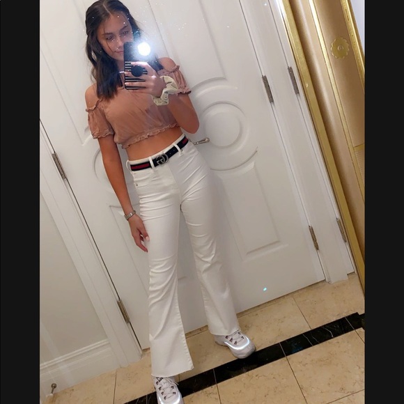 Profile Picture of Sarah Scalia (@sscalia27) on Poshmark