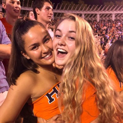 Profile Picture of Katelyn Reid (@_katelynreid) on Twitter