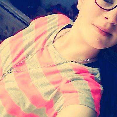 Profile Picture of Mélissa Trapp (@fc3373dd7bf7449) on Twitter