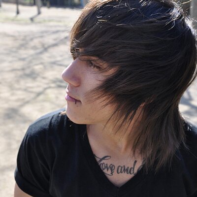 Profile Picture of Kyle Crowe (@kyle_crowe) on Twitter