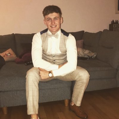 Profile Picture of Edward Healy (@edwardh_99) on Twitter