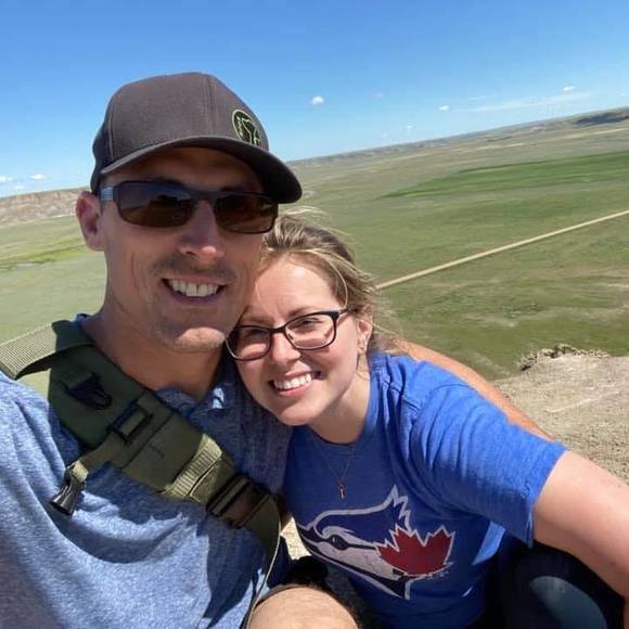 Profile Picture of Allison Ozog (@alliozog) on Poshmark