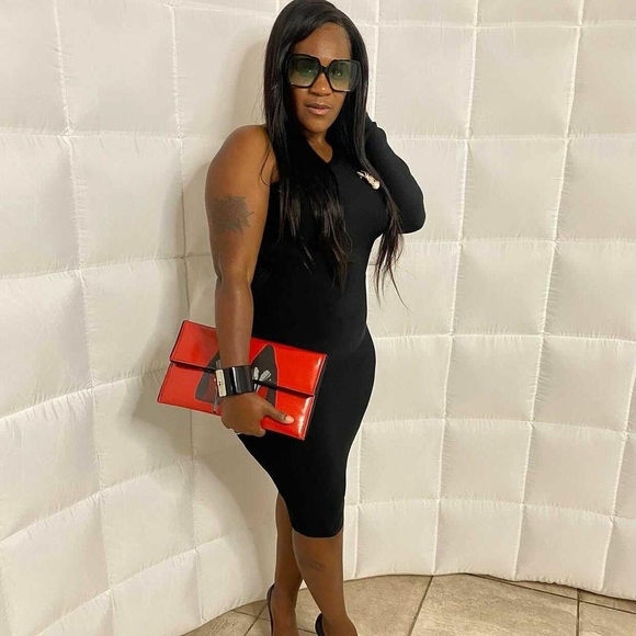 Profile Picture of Cathy Apparicio (@cathyapp) on Poshmark