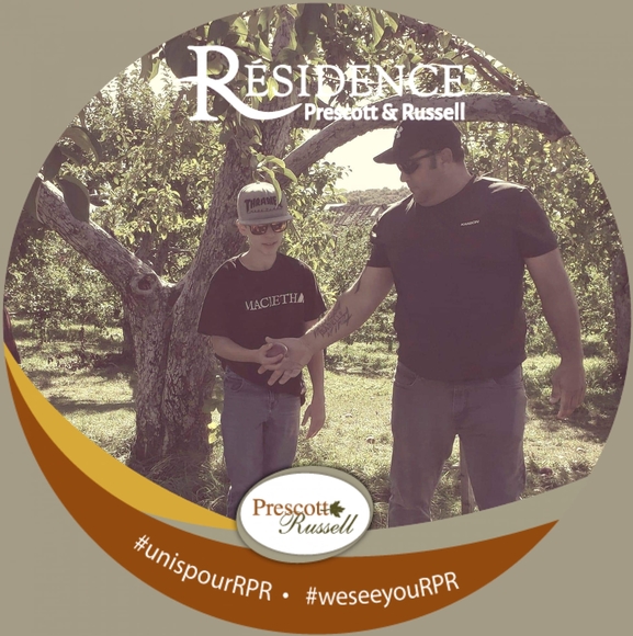 Profile Picture of Isabelle Desjardins (@isabelledesj220) on Poshmark