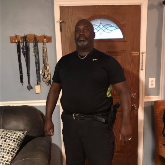 Profile Picture of Kevin Coakley sr (@klcoakley) on Poshmark
