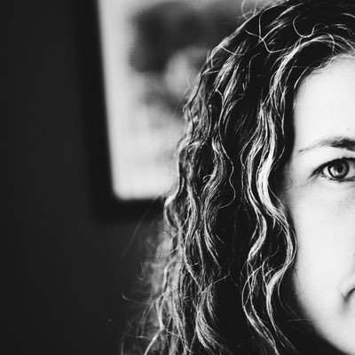 Profile Picture of Lori (@cybersecraven) on Twitter