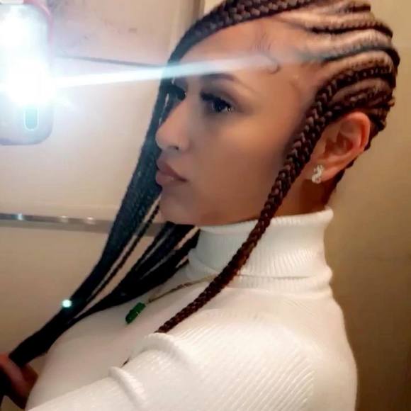 Profile Picture of Savanna Ramirez (@savannaramir483) on Poshmark