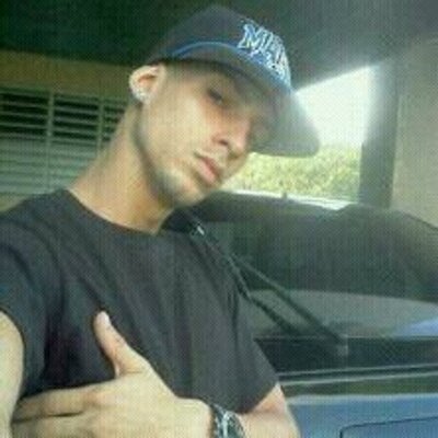 Profile Picture of Carlos Ocasio (@carlosocasio420) on Twitter