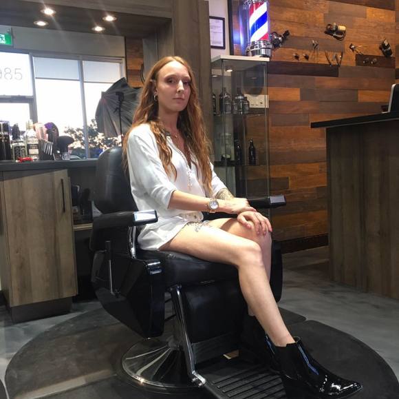 Profile Picture of Carolane Populus (@carolanepopulus) on Poshmark