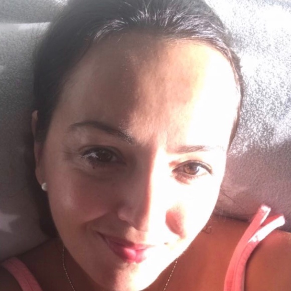 Profile Picture of Monika Kusnierova (@mkusnierova) on Poshmark