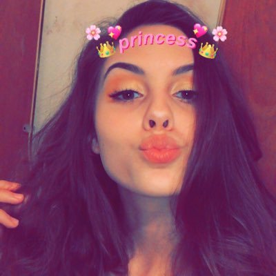 Profile Picture of Avery Walls (@AveryWalls15) on Twitter