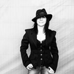 Profile Picture of Victoria Sharpe (@victoriasharpemusic) on Instagram