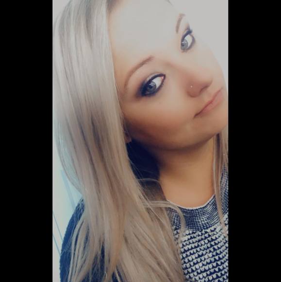 Profile Picture of Amber Cady fiene (@abull0336) on Poshmark