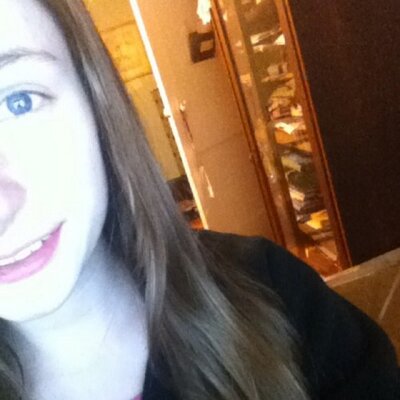 Profile Picture of Mary Beebe (@maryanastasia14) on Twitter