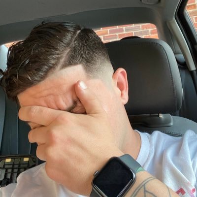 Profile Picture of Christopher Heinen (@Flohio89) on Twitter