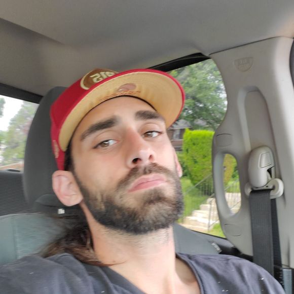 Profile Picture of Vince Ohliger (@laws_r00m) on Poshmark