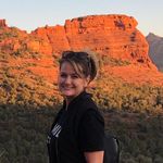 Profile Picture of Renee hebert (@reneeabear) on Instagram