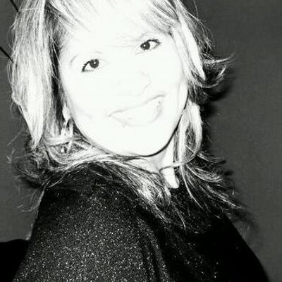 Profile Picture of Gladis Robles (@gladis2) on Twitter